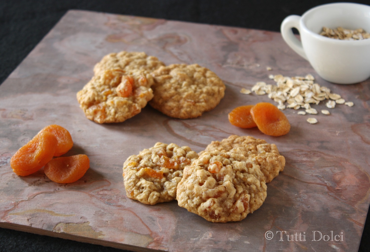 oatmeal apricot cookies
