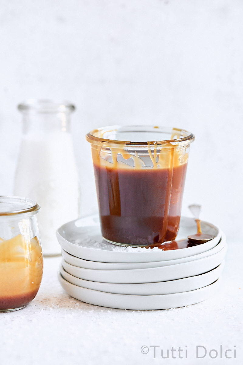 10-Minute Homemade Caramel Sauce (Easy, Foolproof)