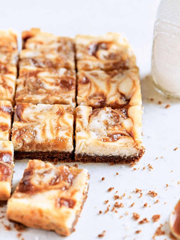 Apple Butter Biscoff Cheesecake Bars