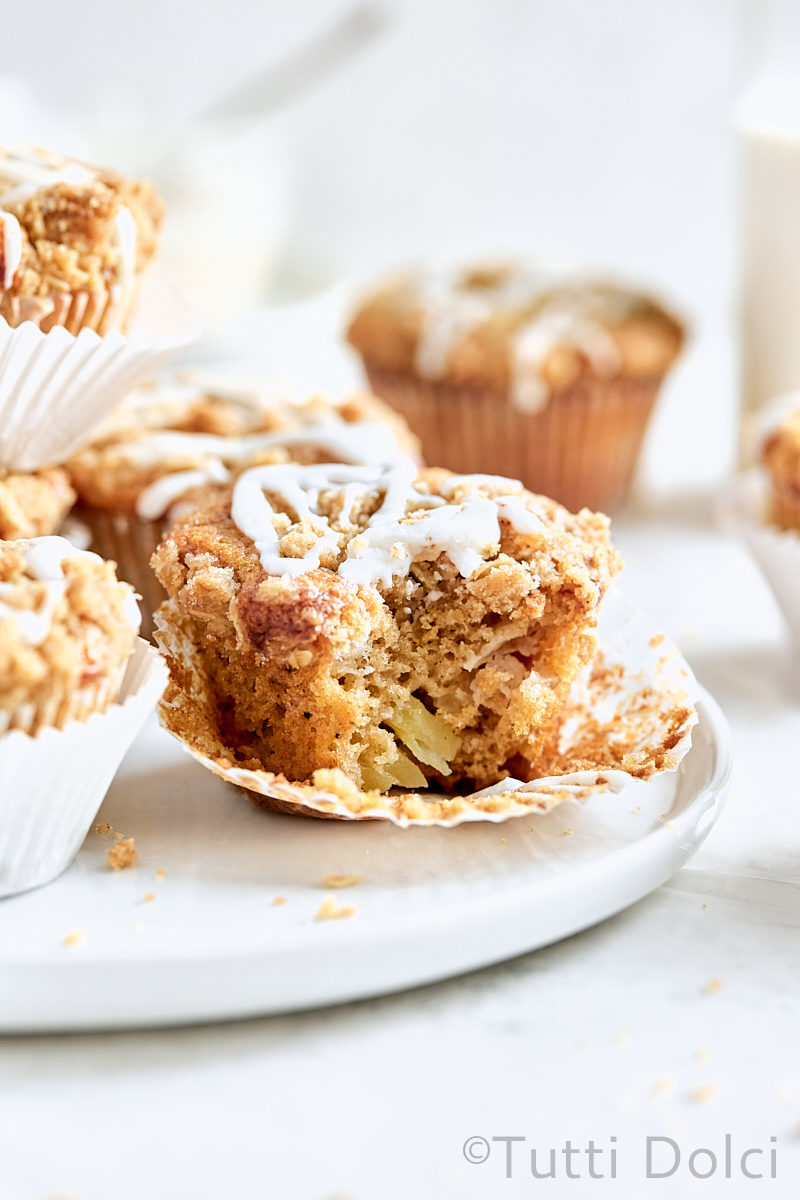 Brown Butter Apple Crumb Muffins