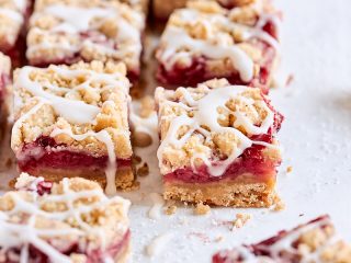 Brown Butter Strawberry Crumb Bars