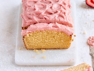 Fresh Strawberry Loaf Cake