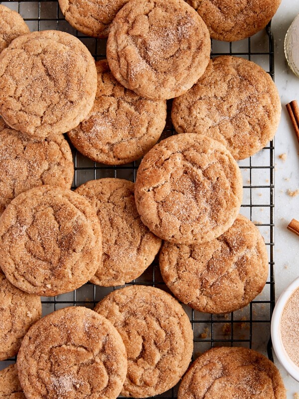 Soft Chewy Snickerdoodle Cookies