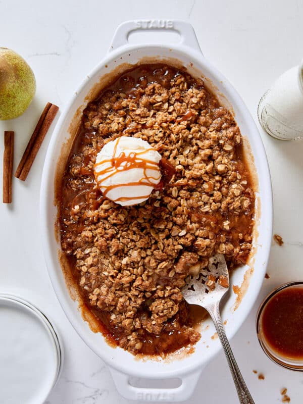 Oatmeal Pear Crisp with Caramel