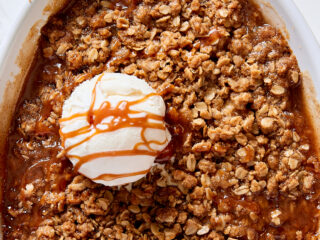 Oatmeal Pear Crisp with Caramel